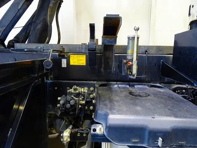 日野 プロフィア 2DG-FS1AGA(6x4)の写真48