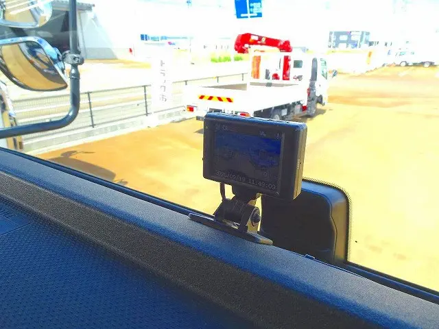 ドライブレコーダー|日野 プロフィア 2DG-FS1EGA(6x4)の写真16