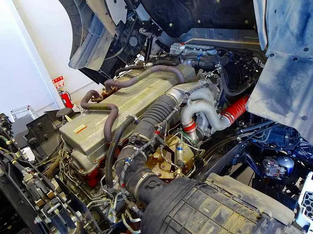 エンジンルーム|日野 プロフィア 2DG-FS1EGA(6x4)の写真39