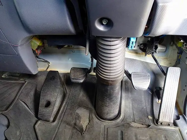 いすゞ フォワード TKG-FRR90S1(2WD)の写真18