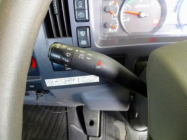 いすゞ フォワード TKG-FRR90S1(2WD)の写真20