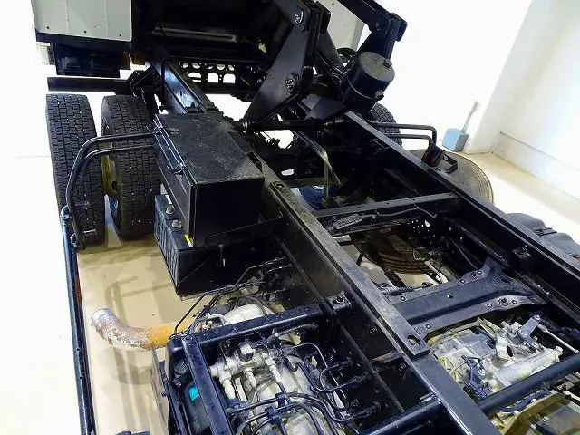 いすゞ フォワード TKG-FRR90S1(2WD)の写真32