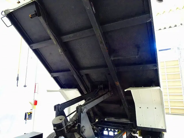 いすゞ フォワード TKG-FRR90S1(2WD)の写真33