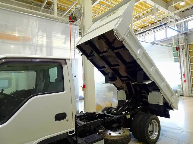 いすゞ エルフ TPG-NJR85AD(2WD)の写真29