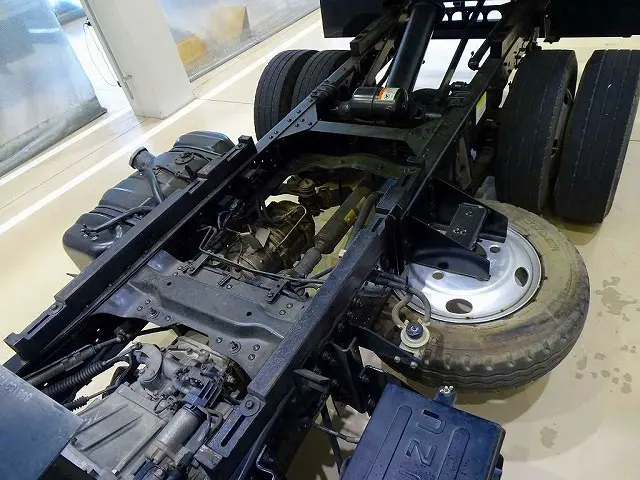 いすゞ エルフ TPG-NJR85AD(2WD)の写真33