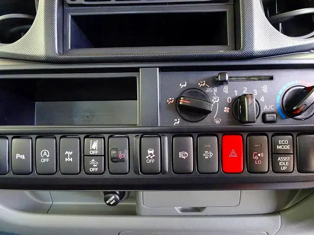 日野 デュトロ 2WG-XZU676P(4WD)の写真12