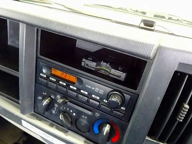 ETC|いすゞ エルフ SKG-NKR85AN(2WD)の写真12