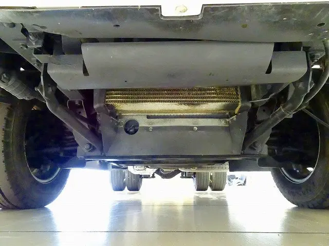 いすゞ エルフ SKG-NKR85AN(2WD)の写真40