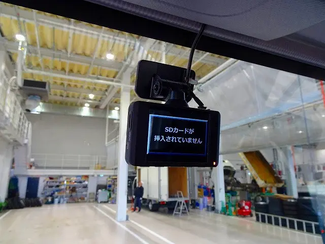 いすゞ エルフ 2RG-NPR88YN(2WD)の写真22