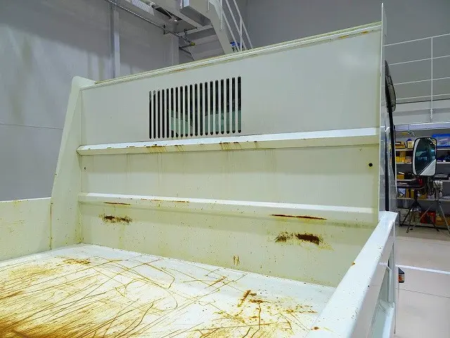 いすゞ エルフ 2RG-NPR88YN(2WD)の写真35