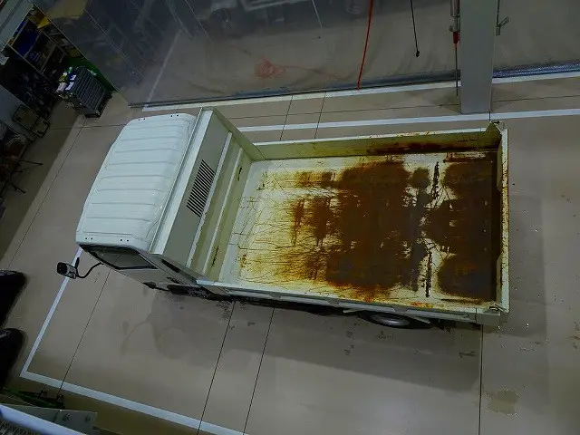 いすゞ エルフ 2RG-NPR88YN(2WD)の写真43