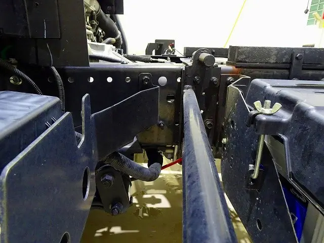 いすゞ エルフ 2RG-NPR88YN(2WD)の写真44