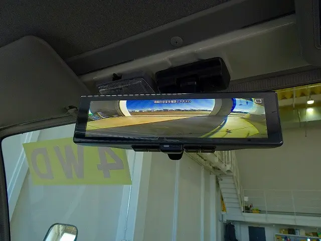 ルームミラー式バックモニター|いすゞ エルフ 2PG-NKS88AD(4WD)の写真14