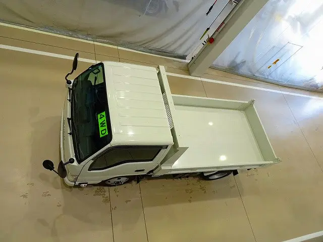 いすゞ エルフ 2PG-NKS88AD(4WD)の写真35