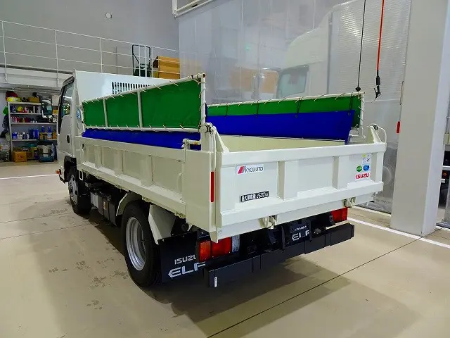いすゞ エルフ 2PG-NKS88AN(4WD)の写真4