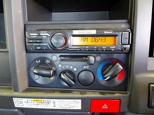 いすゞ エルフ 2PG-NKS88AN(4WD)の写真11