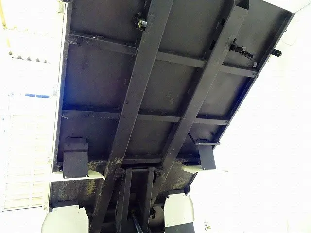 いすゞ エルフ 2PG-NKS88AN(4WD)の写真29