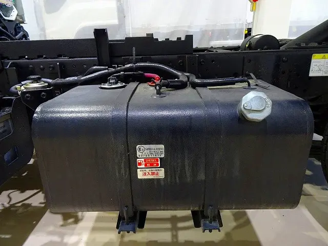 いすゞ エルフ 2PG-NKS88AN(4WD)の写真36