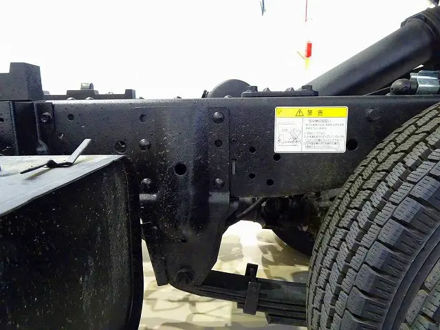 いすゞ エルフ 2PG-NKS88AN(4WD)の写真37