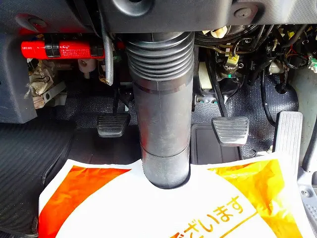 いすゞ エルフ 2RG-NKR88AD(2WD)の写真16