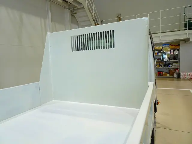 荷台内寸:305×160×37 極東開発/DD02-31 三方開 左右アオリ外側後方反射板1対|いすゞ エルフ 2RG-NKR88AD(2WD)の写真23