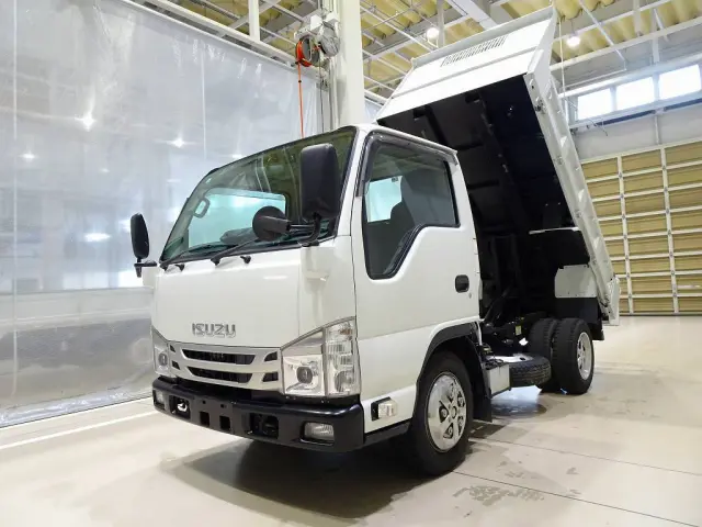 いすゞ エルフ 2RG-NKR88AD(2WD)の写真24