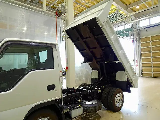 荷台内寸:305×160×37 極東開発/DD02-31 三方開 左右アオリ外側後方反射板1対|いすゞ エルフ 2RG-NKR88AD(2WD)の写真31