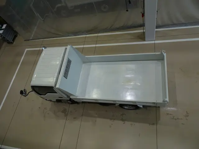 いすゞ エルフ 2RG-NKR88AD(2WD)の写真36