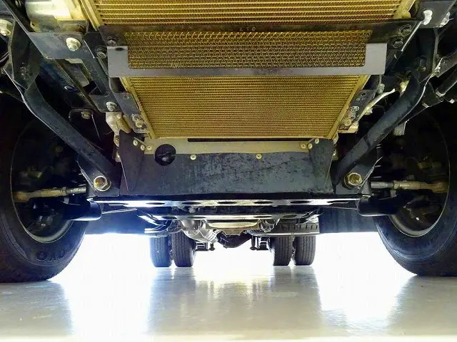 いすゞ エルフ 2RG-NKR88AD(2WD)の写真43