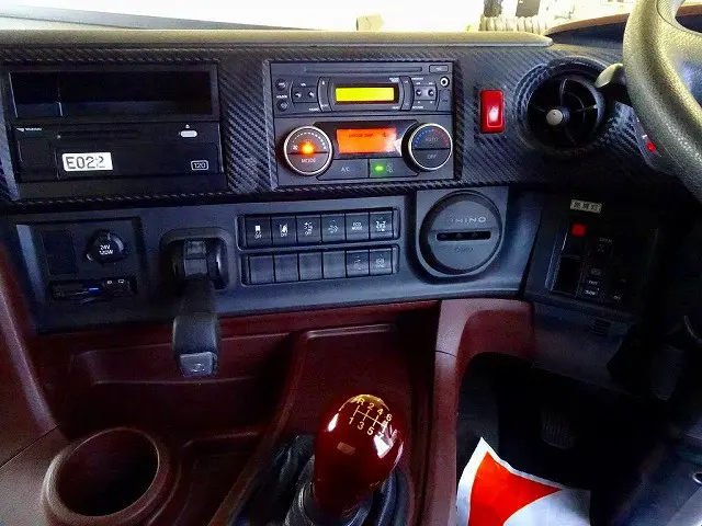 日野 プロフィア 2DG-FS1AGA(6x4)の写真11