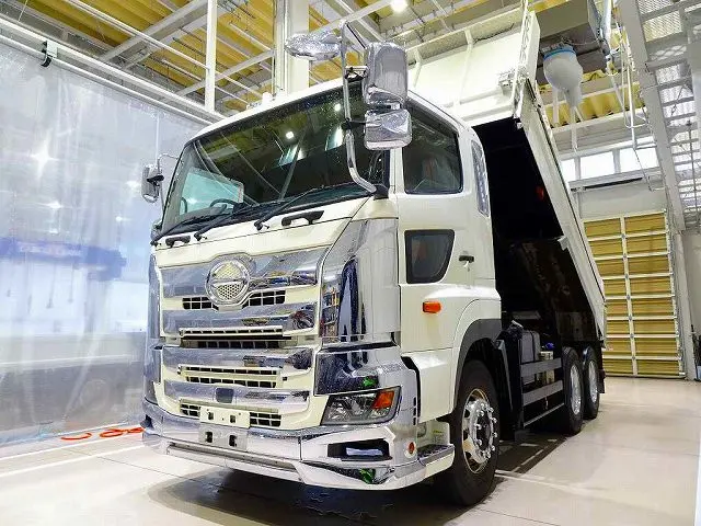 日野 プロフィア 2DG-FS1AGA(6x4)の写真30