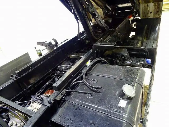 日野 プロフィア 2DG-FS1AGA(6x4)の写真38