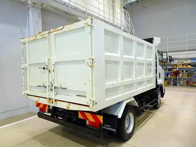 いすゞ フォワード TKG-FRR90S2(2WD)の写真3