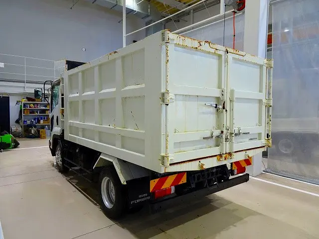 いすゞ フォワード TKG-FRR90S2(2WD)の写真4