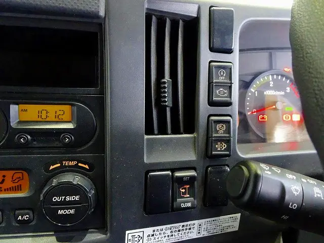 いすゞ フォワード TKG-FRR90S2(2WD)の写真12