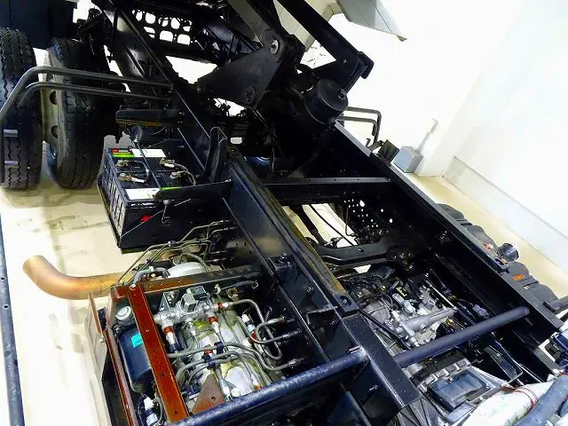 いすゞ フォワード TKG-FRR90S2(2WD)の写真31