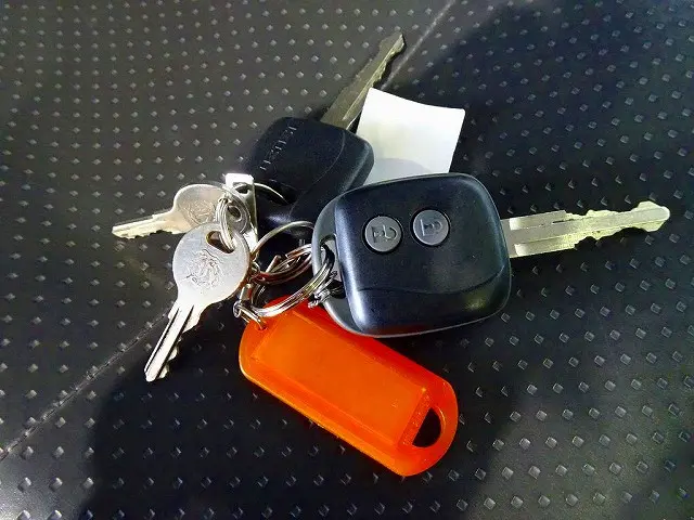 いすゞ フォワード TKG-FRR90S2(2WD)の写真42