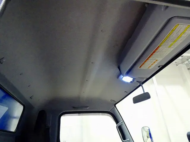 三菱 キャンター TPG-FEB80(2WD)の写真13