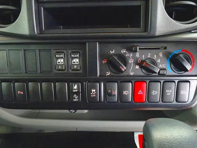 トヨタ ダイナ 2DG-GDY281(4WD)の写真11