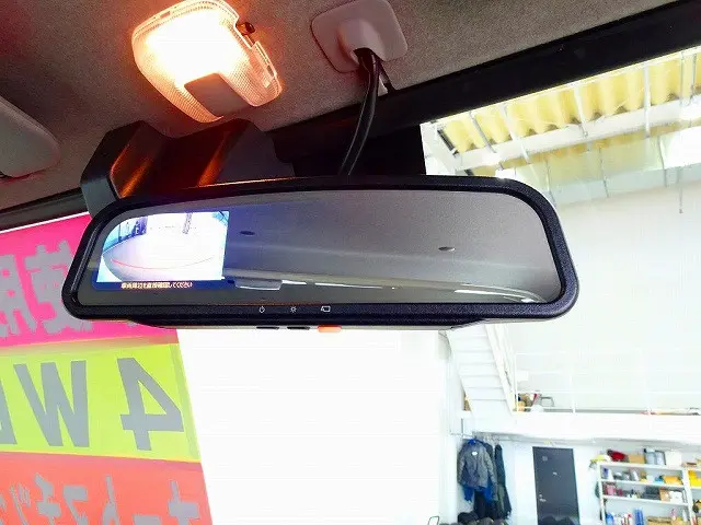ルームミラー式バックモニター|トヨタ ダイナ 2DG-GDY281(4WD)の写真12