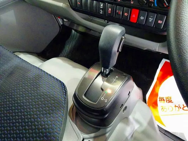 フロアAT 2ペダル|トヨタ ダイナ 2DG-GDY281(4WD)の写真13