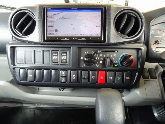 トヨタ ダイナ 2DG-GDY281(4WD)の写真10