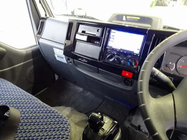 いすゞ エルフ 2RG-NJS88A改(4WD)の写真8