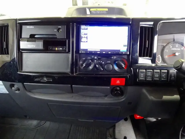 いすゞ エルフ 2RG-NJS88A改(4WD)の写真9