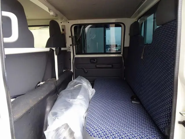 いすゞ エルフ 2RG-NJS88A改(4WD)の写真24