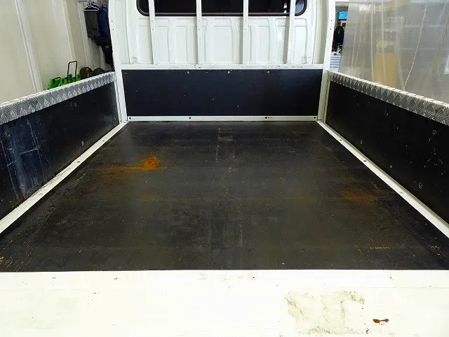 荷台内寸：203×162×38　三方開　左右アオリ上部アルミ縞鋼板プロテクター　垂直P/G 600kg付|いすゞ エルフ 2RG-NJS88A改(4WD)の写真24