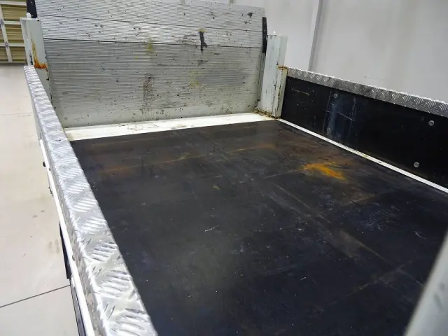 いすゞ エルフ 2RG-NJS88A改(4WD)の写真30