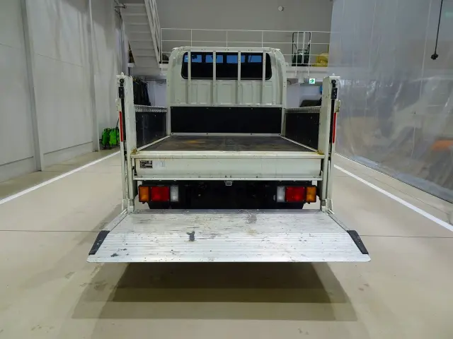 いすゞ エルフ 2RG-NJS88A改(4WD)の写真32