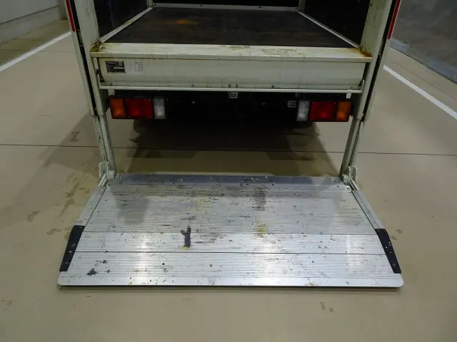 いすゞ エルフ 2RG-NJS88A改(4WD)の写真33