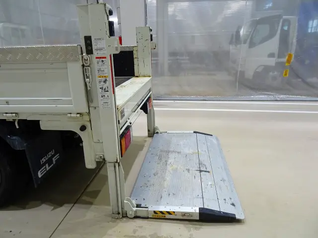 いすゞ エルフ 2RG-NJS88A改(4WD)の写真34